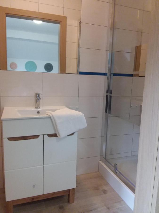 Dworek Akacja Uslugi Hotelarskie Janowiec Εξωτερικό φωτογραφία